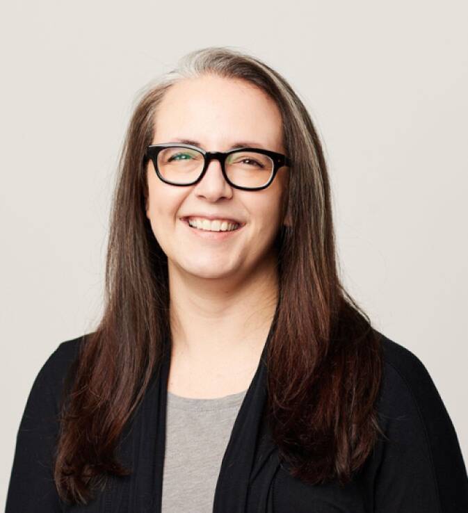 Headshot of Michelle Oswald